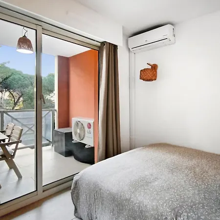 T2 St Raphael Ideal Pour Vos Apartment